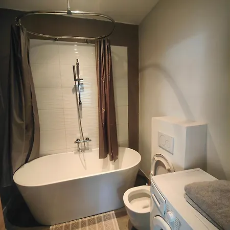 Le Loft أنتيب